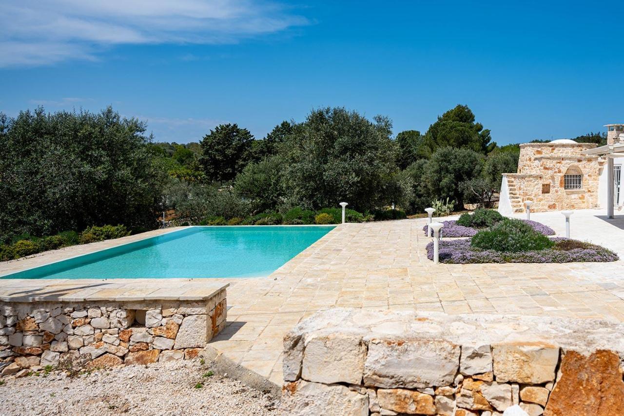 Relais Trulli Le Icone Bed and Breakfast Ostuni Eksteriør billede