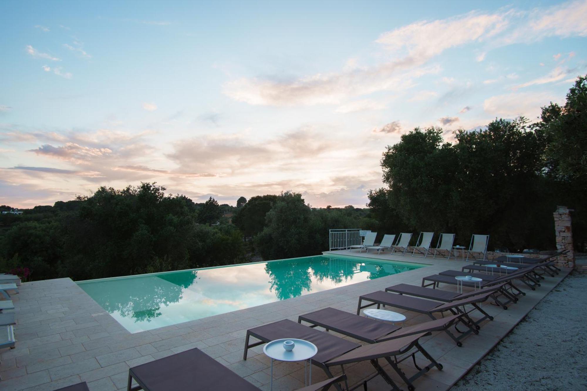 Relais Trulli Le Icone Bed and Breakfast Ostuni Eksteriør billede