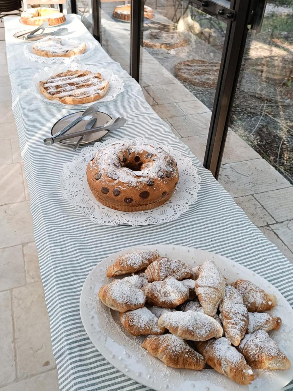 Relais Trulli Le Icone Bed and Breakfast Ostuni Eksteriør billede