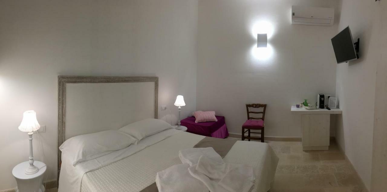 Relais Trulli Le Icone Bed and Breakfast Ostuni Eksteriør billede